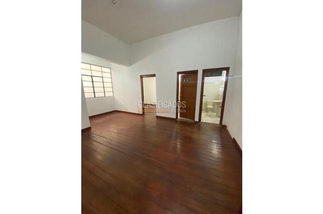 Casas, Alquiler, Centenario - $9.500.000