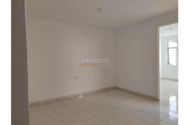 Apartamentos, Alquiler, Santa Elena - $580.000