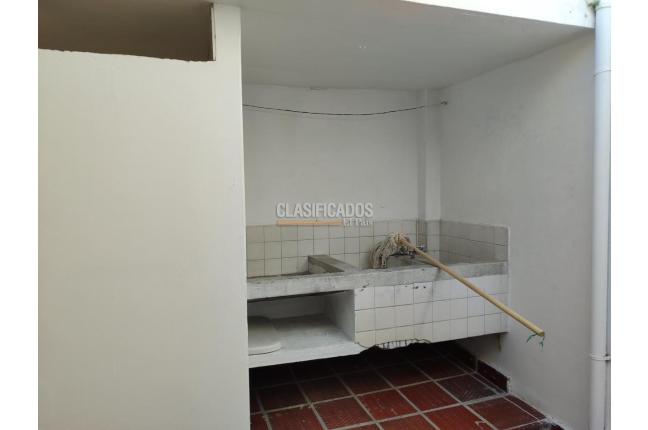 Apartamentos, Alquiler, Santa Elena - $580.000