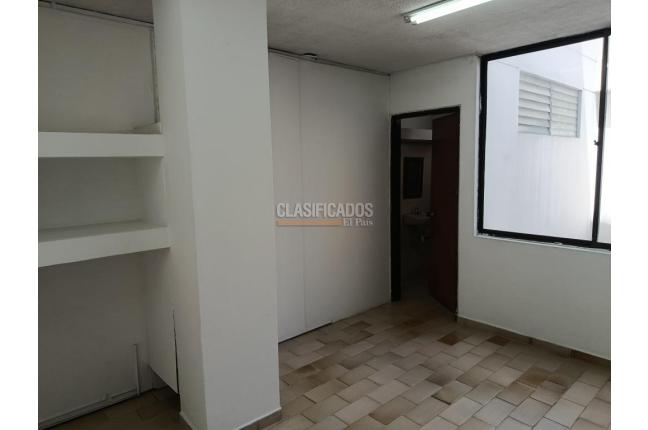 Oficinas y Consultorios, Alquiler, San Vicente - $1.100.000