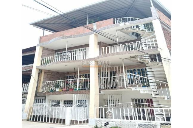 Casas, Venta, Marroquín - $690.000.000