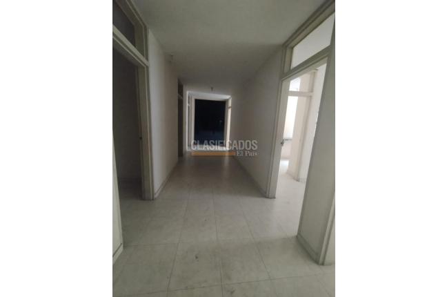 Locales y Bodegas, Alquiler, Buga - $26.700.000