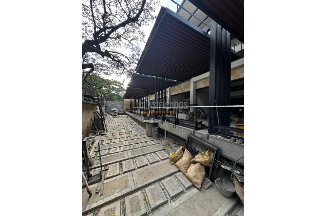 Locales y Bodegas, Alquiler, Seminario - $20.000.000