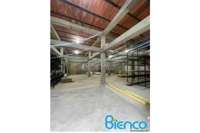 Locales y Bodegas, Alquiler, Giron - $7.000.000