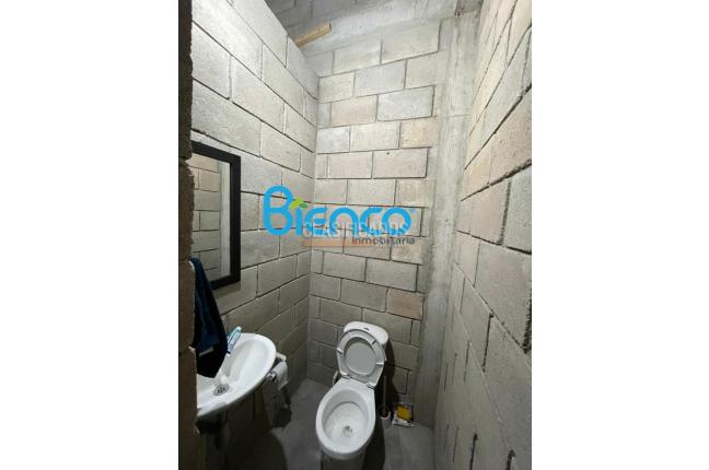 Locales y Bodegas, Alquiler, Giron - $7.000.000