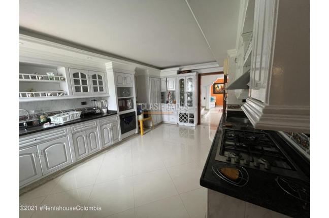 Casas, Venta, Bucaramanga - $2.500.000.000
