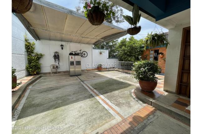 Casas, Venta, Bucaramanga - $2.500.000.000