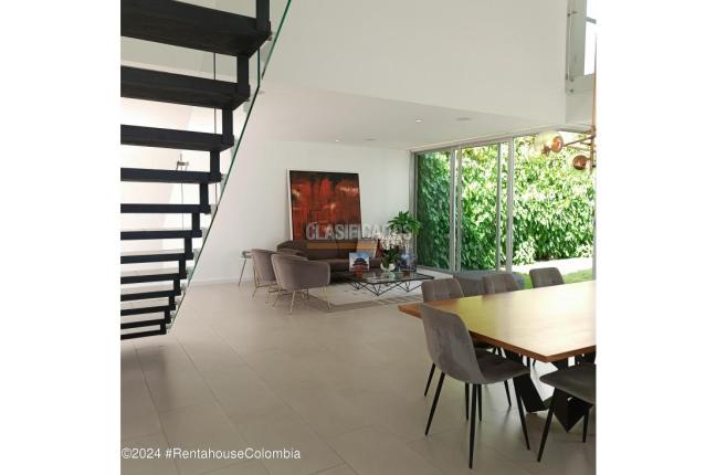 Casas, Venta, Bogotá - $1.600.000.000