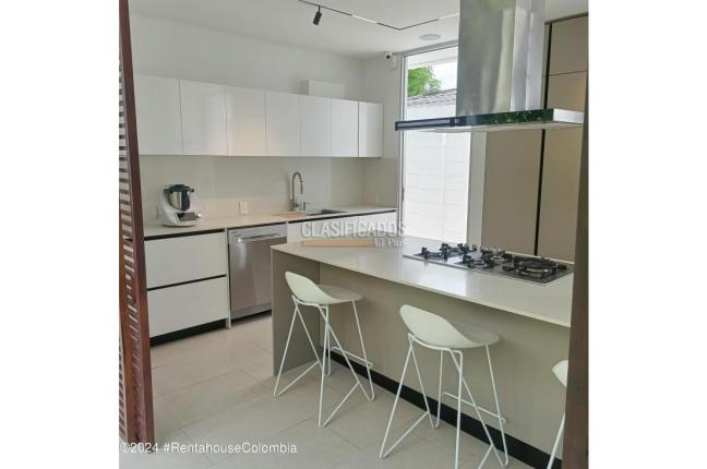 Casas, Venta, Bogotá - $1.600.000.000