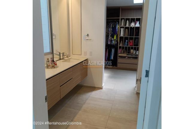 Casas, Venta, Bogotá - $1.600.000.000