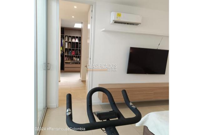 Casas, Venta, Bogotá - $1.600.000.000