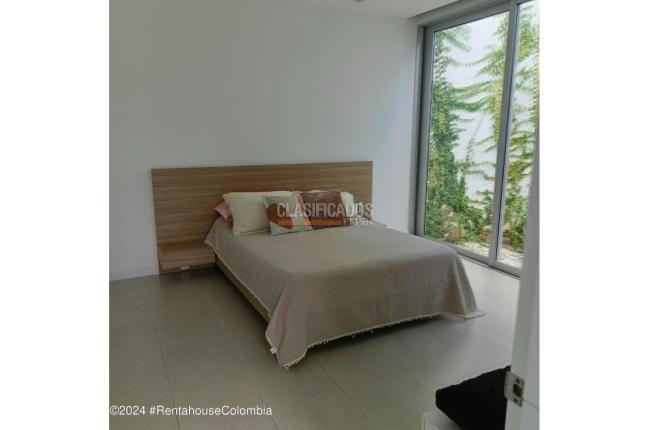 Casas, Venta, Bogotá - $1.600.000.000