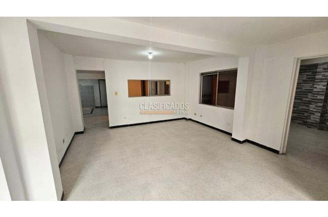 Oficinas y Consultorios, Alquiler, San Cayetano - $1.500.000