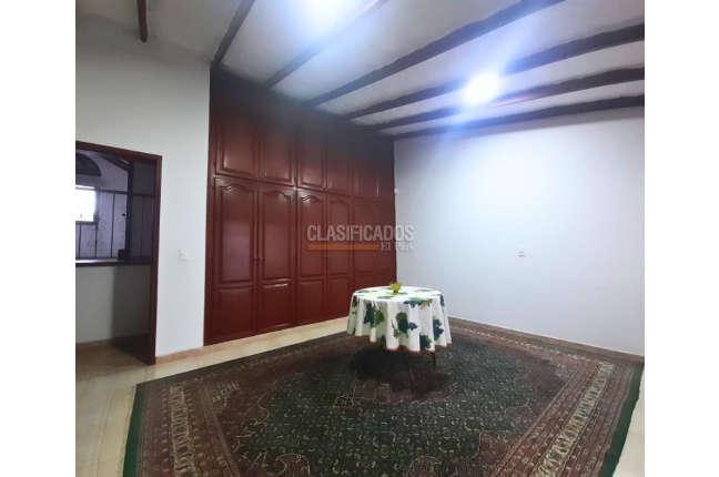 Casas, Alquiler, Pereira - $8.000.000