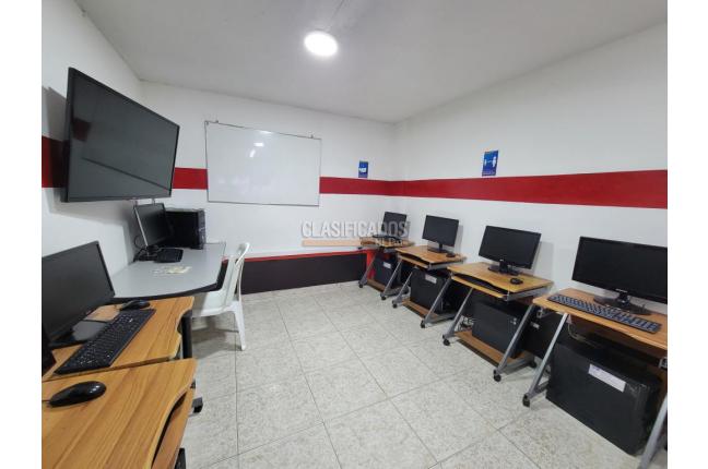 Locales y Bodegas, Venta, Versalles - $720.000.000