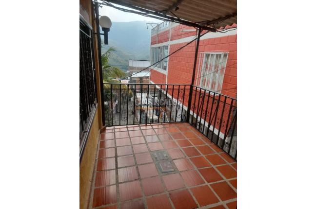 Casas, Venta en Campo Alegre