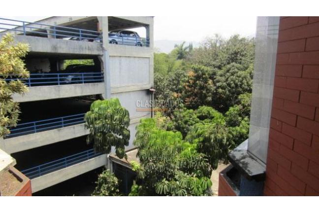 Apartamentos, Venta, Brisas de los Álamos - $185.000.000