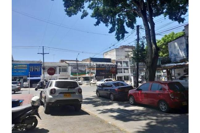 Locales y Bodegas, Alquiler, El Cedro - $750.000