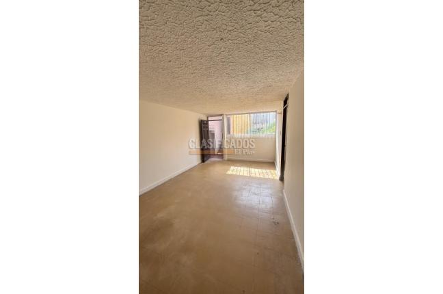 Apartamentos, Alquiler, Barranquilla - $800.000