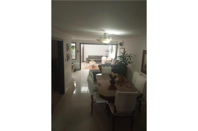 Casas, Venta en El Limonar