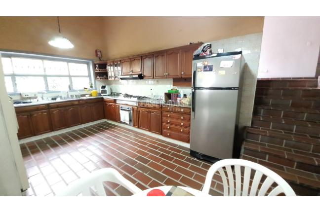 Casas, Venta, Menga - $6.200.000.000