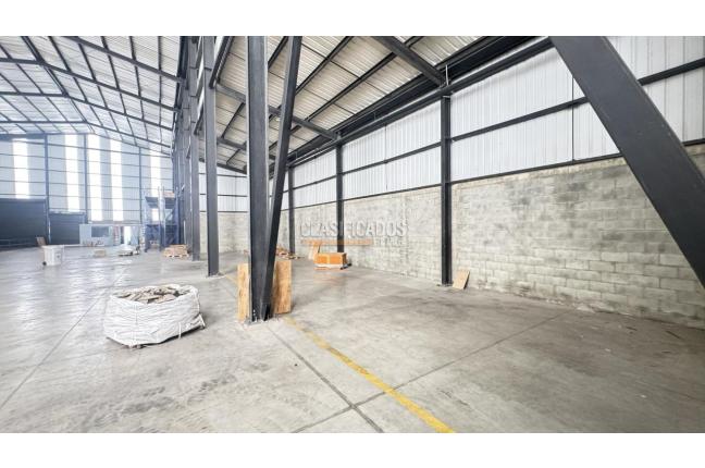 Locales y Bodegas, Venta, Yumbo - $3.000.000.000