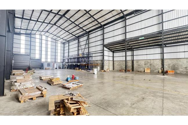 Locales y Bodegas, Venta, Yumbo - $3.000.000.000