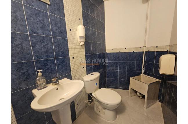 Locales y Bodegas, Alquiler, Versalles - $5.600.000