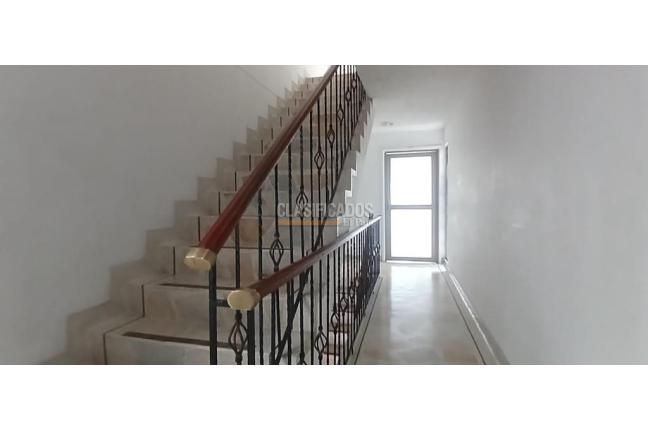 Oficinas y Consultorios, Alquiler en San Vicente