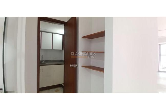 Oficinas y Consultorios, Alquiler, San Vicente - $3.800.000