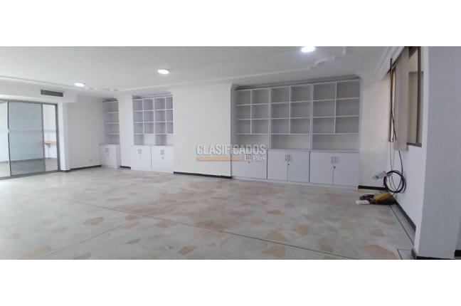 Oficinas y Consultorios, Alquiler, San Vicente - $3.800.000