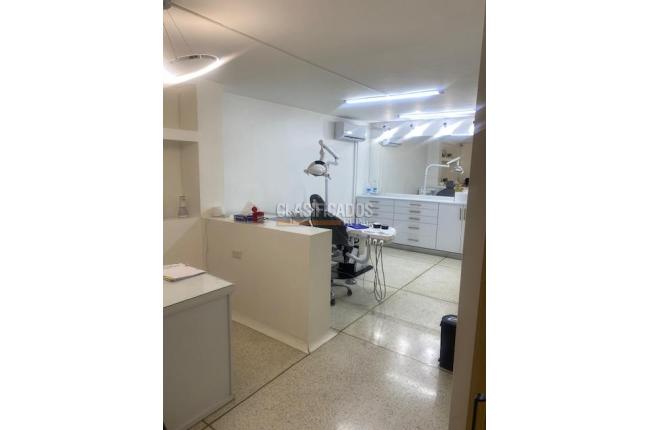 Oficinas y Consultorios, Alquiler, San Vicente - $9.500.000