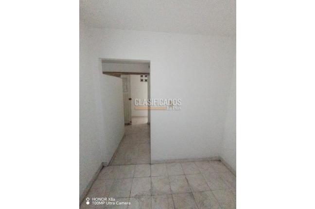 Edificios, Venta, Bretaña - $630.000.000