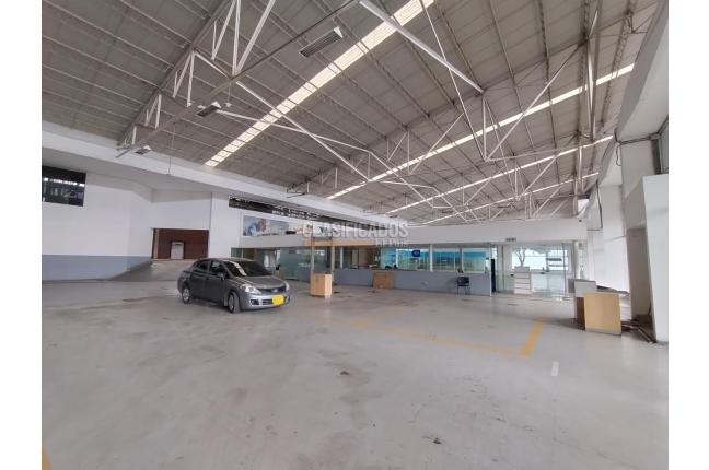 Locales y Bodegas, Venta, San Nicolás - $45.000.000.000