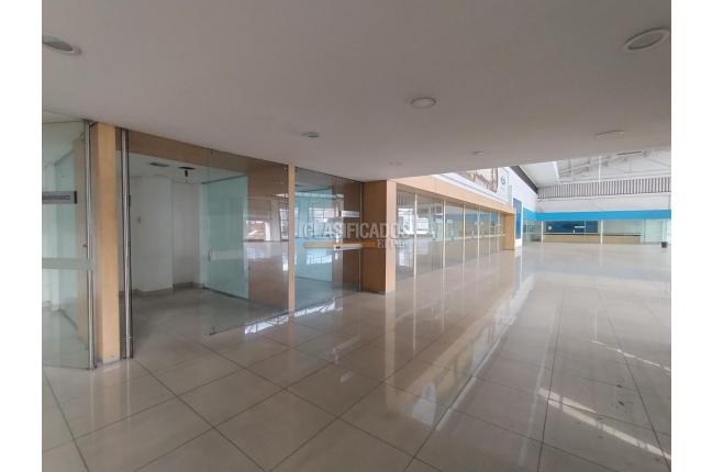 Locales y Bodegas, Venta, San Nicolás - $45.000.000.000