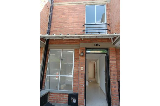 Casas, Venta en Primero de Mayo