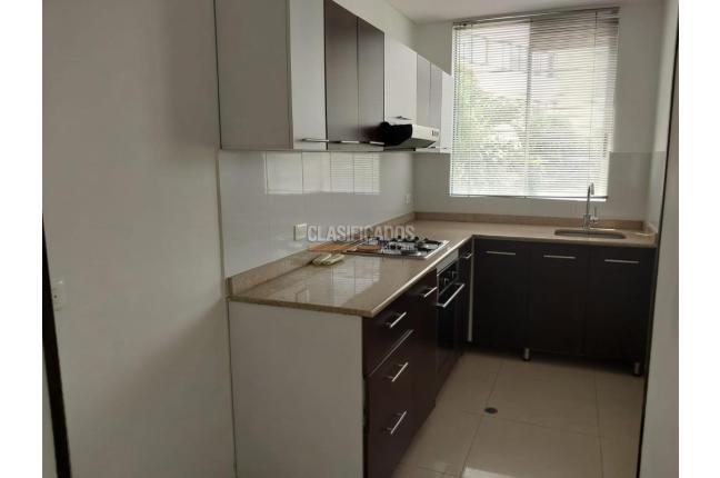 Apartamentos, Alquiler, Arboleda - $3.600.000