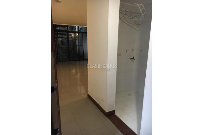 Apartamentos, Alquiler, Santa Rosa - $2.400.000