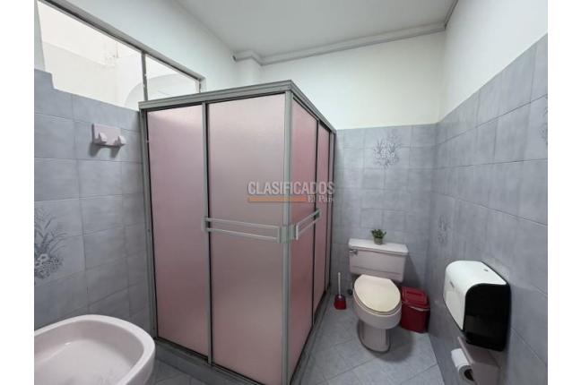 Casas, Venta, Champagñat - $910.000.000