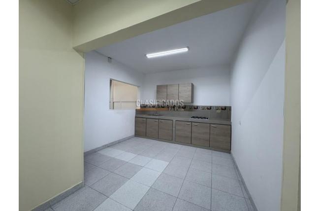 Casas, Venta, Champagñat - $910.000.000