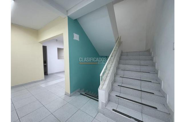 Casas, Venta, Champagñat - $910.000.000