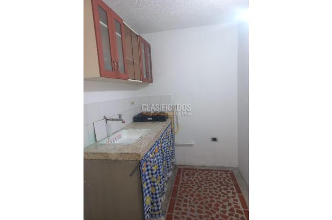 Apartamentos, Venta en Brisas de los Álamos