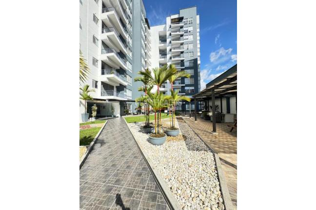 Apartamentos, Venta en Pereira