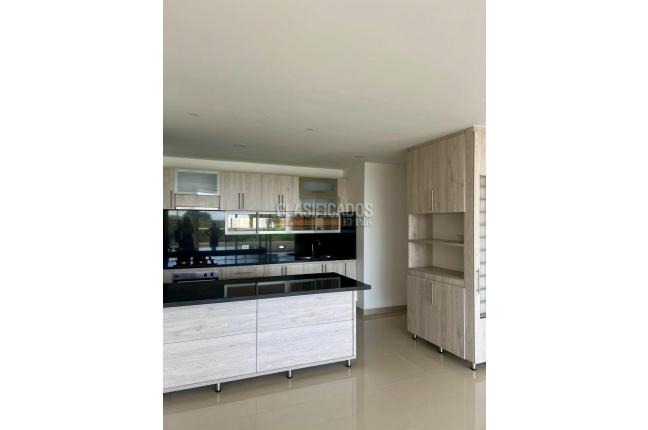 Apartamentos, Venta en Pance