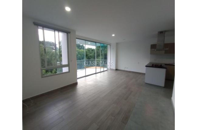 Apartamentos, Venta en Pance
