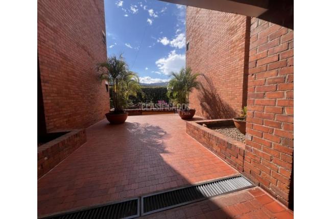 Apartamentos, Venta, Prados del Norte - $420.000.000