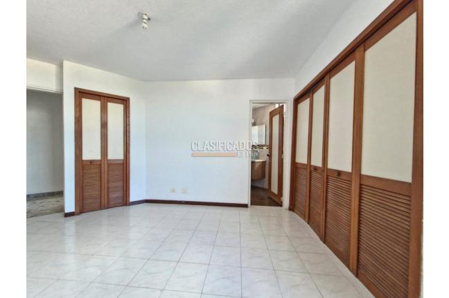 Apartamentos, Venta, Ed. Versalles - $390.000.000