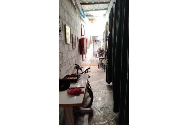 Locales y Bodegas, Venta, San Nicolás - $1.670.000.000