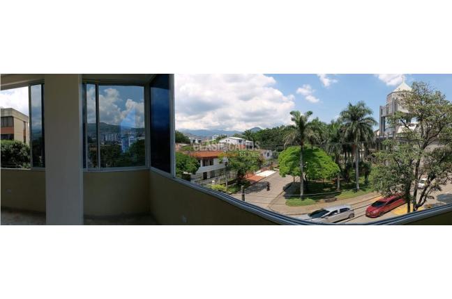 Oficinas y Consultorios, Alquiler en El Templete