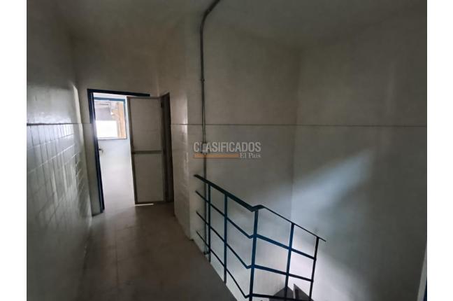 Locales y Bodegas, Alquiler, Bucaramanga - $145.000.000